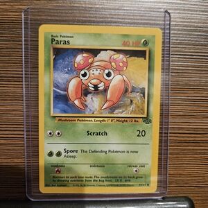 Pokemon Paras 59/64 Jungle Card